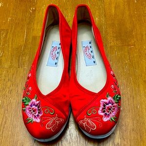 Authentic Chinese clothes shoes